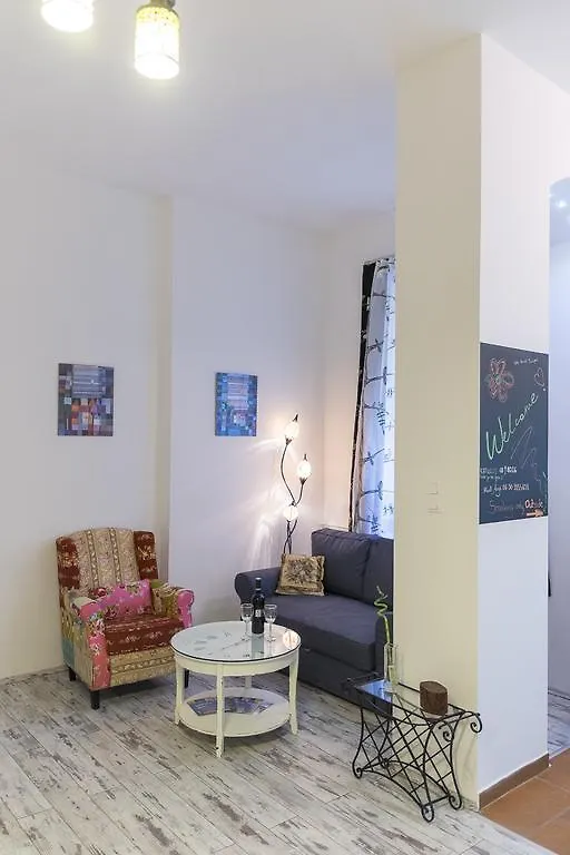 Standard Apartment By Hi5-Liszt Ferenc Square Hungary